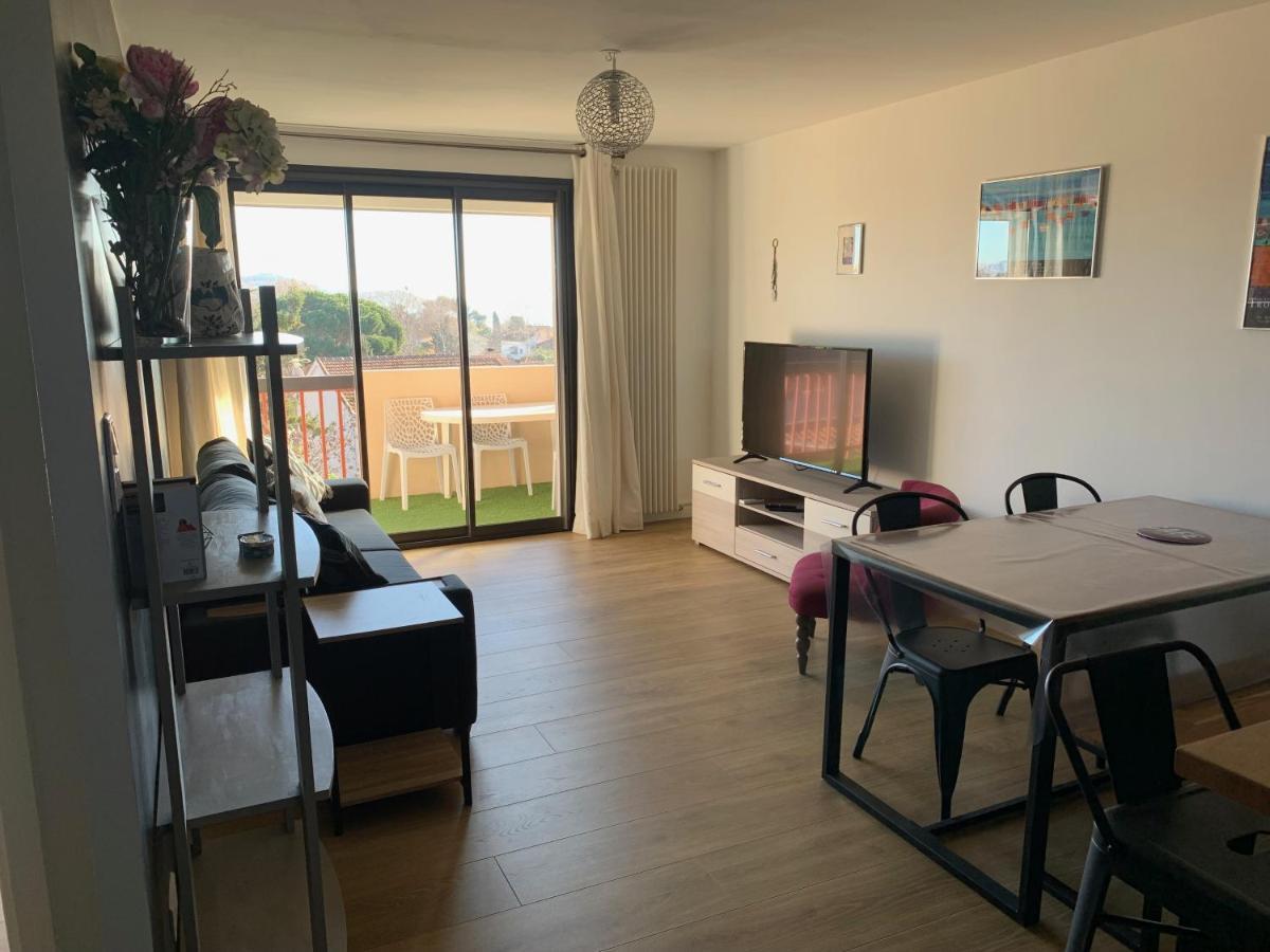 Appartamento Plage à pied à 3 mns La Seyne-sur-Mer Esterno foto